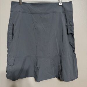 Royal Robbins dark gray skirt size 14